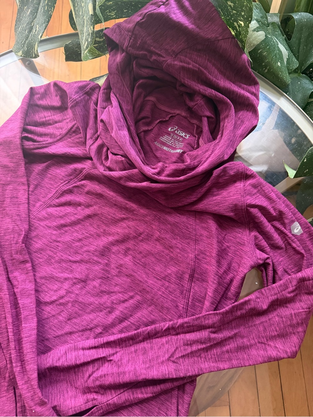 ASICS sweater - Picture 2 of 4